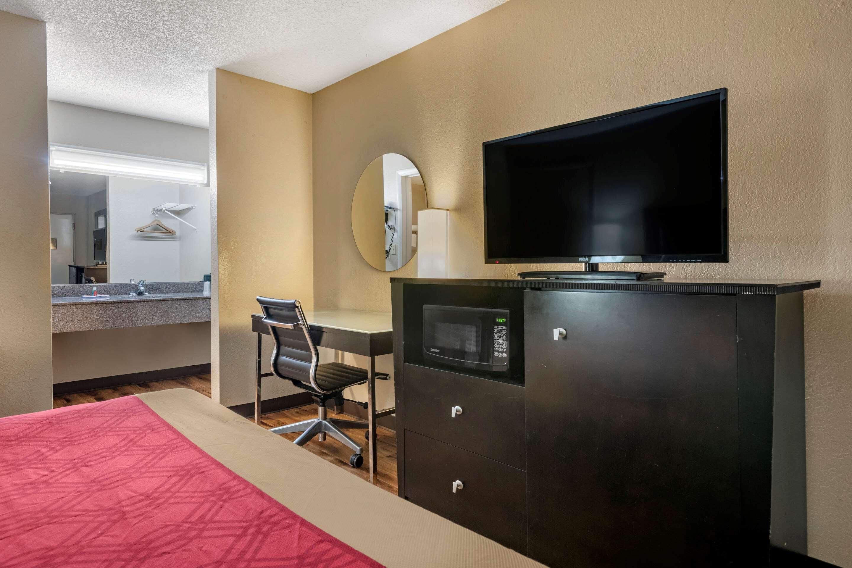 Econo Lodge Sebring Avon Park Buitenkant foto
